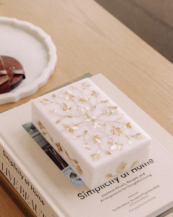 Agra white marble box